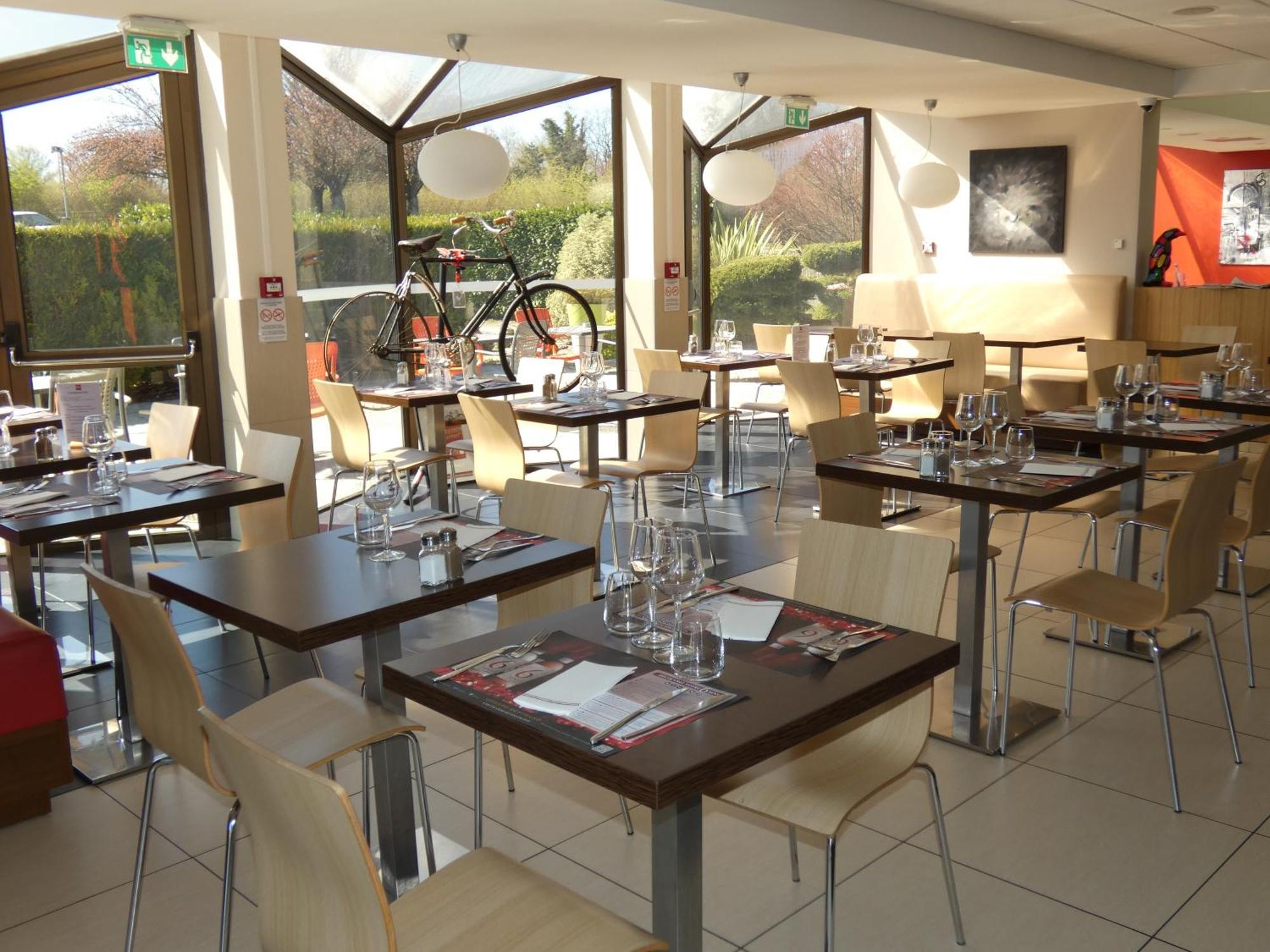 Hotel Ibis Saintes